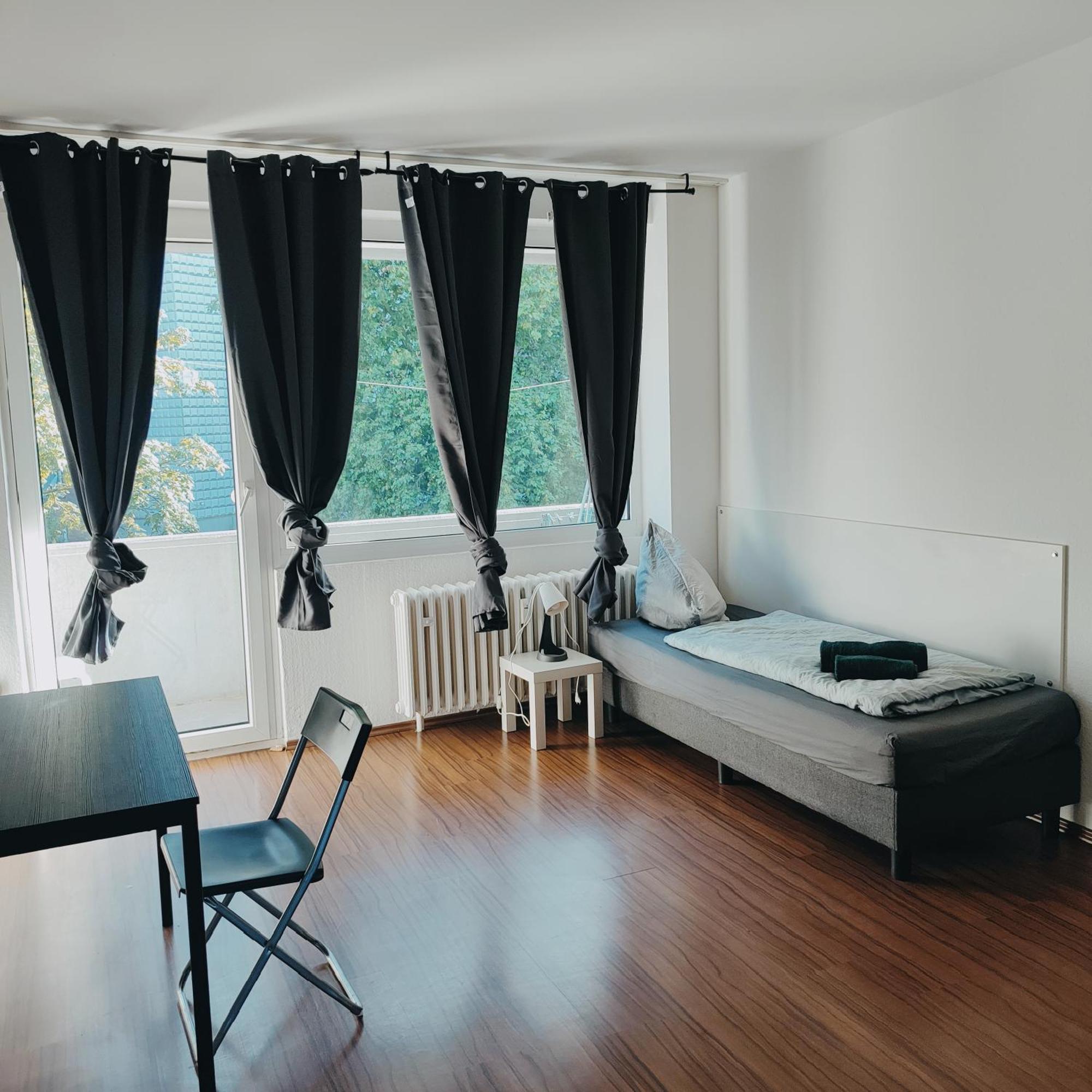 Ferienwohnung Monteurwohnung Messewohnung Duisburg Sued Grenze Duesseldorf 6 Personen Luaran gambar