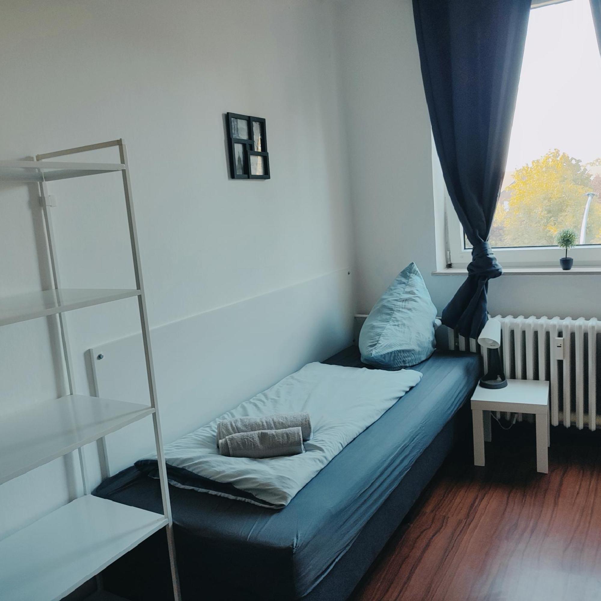 Ferienwohnung Monteurwohnung Messewohnung Duisburg Sued Grenze Duesseldorf 6 Personen Luaran gambar